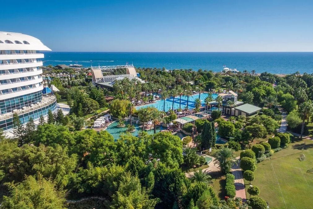 Concorde Deluxe Resort 2
