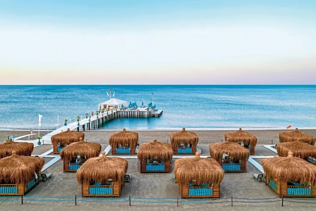 Concorde Deluxe Resort 4