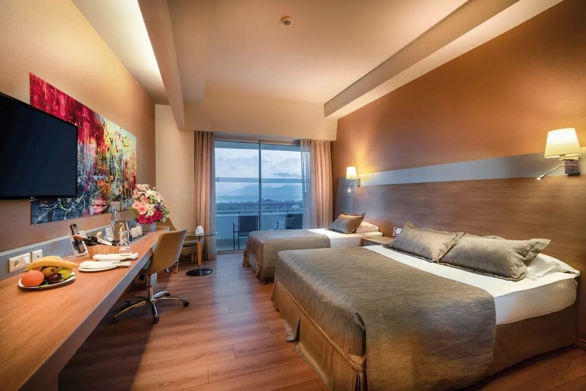 Concorde Deluxe Resort 5