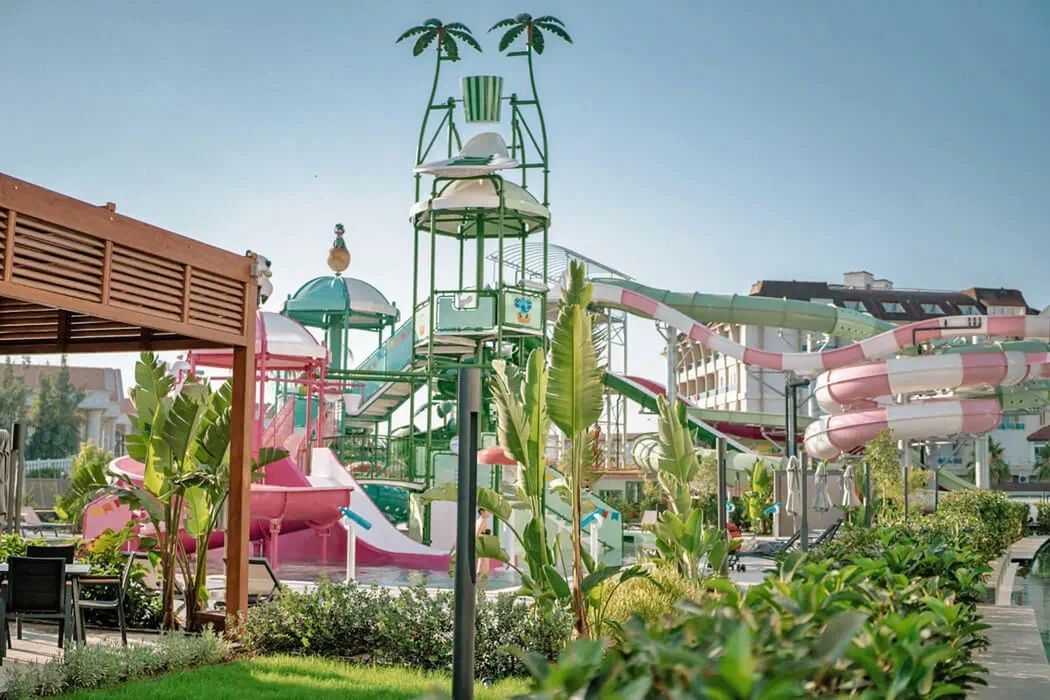 Liu Hotel 2