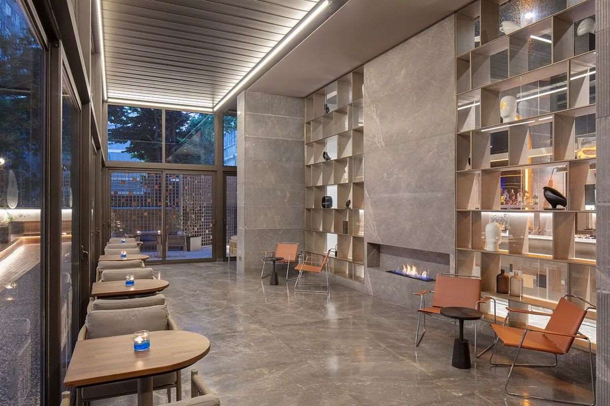 Pokaż wszystkie zdjęcia