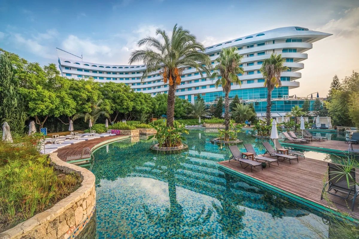 Concorde De Luxe Resort 3