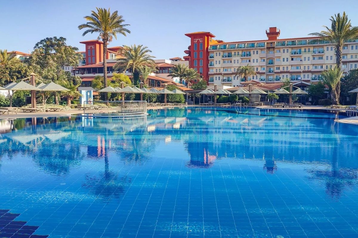 Belconti Resort Hotel 5