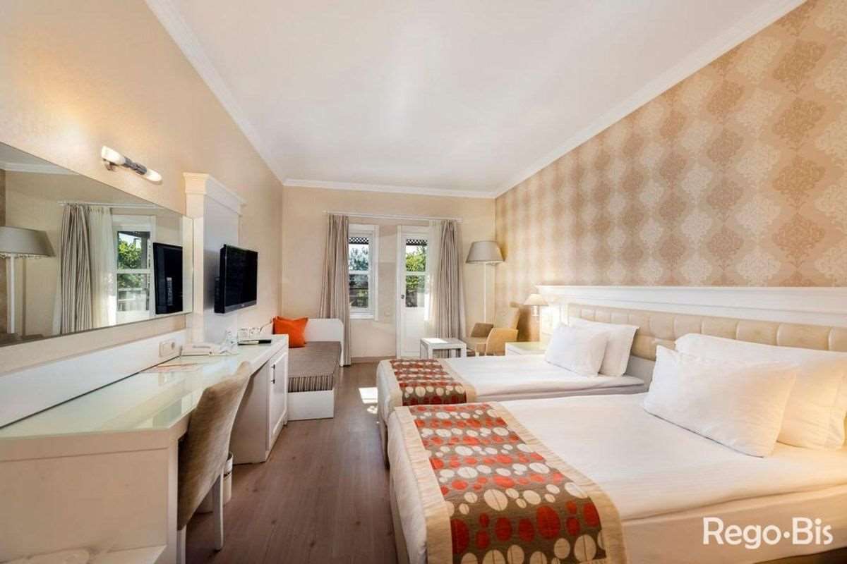 Pokaż wszystkie zdjęcia