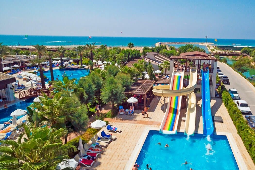 Sunis Evren Beach Resort Hotel & SPA