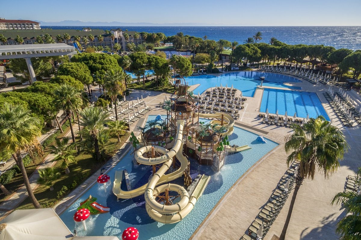 Dobedan World Palace Kemer