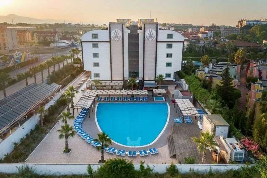 Orfeus Queen Hotel 3