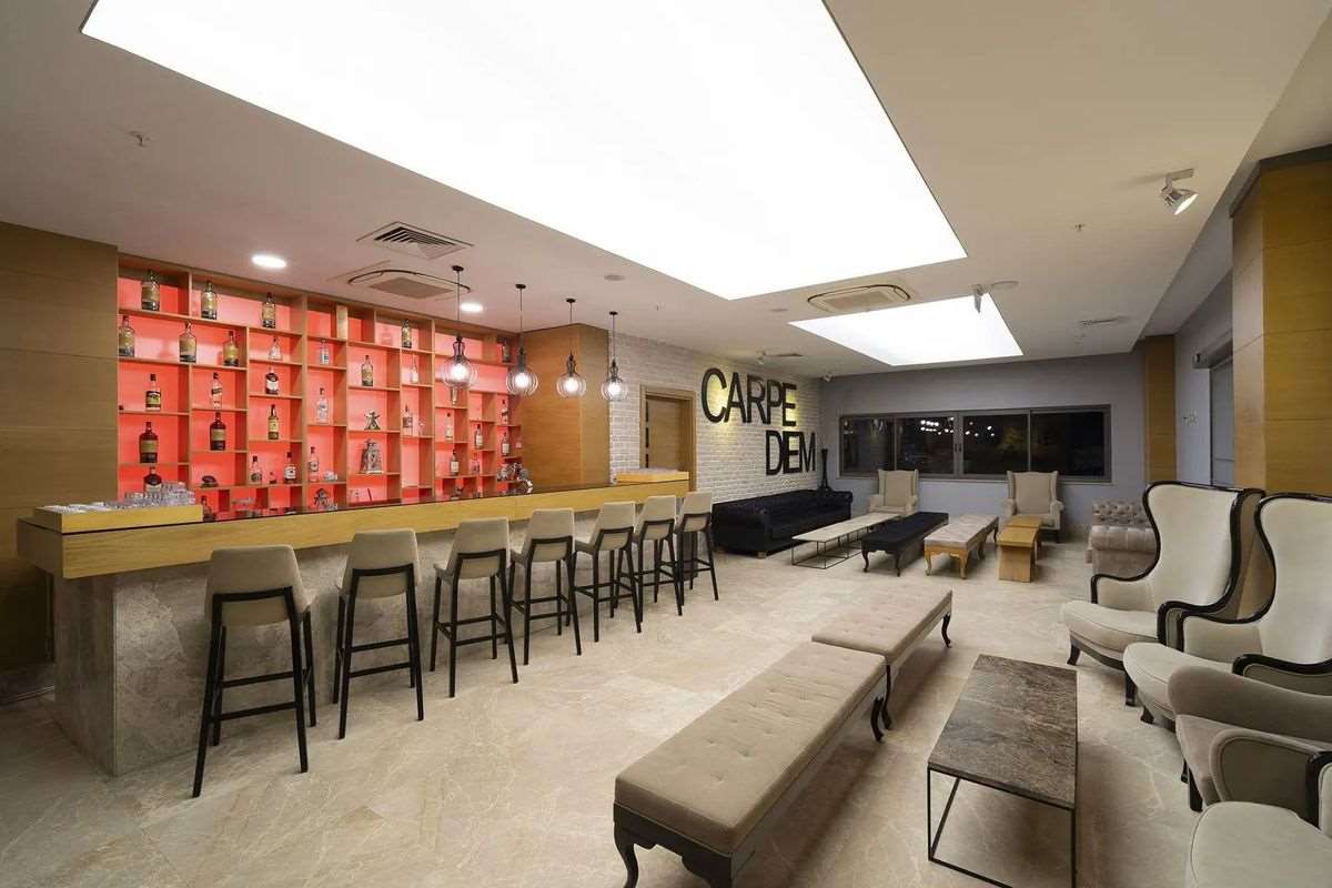 Orfeus Queen Hotel 5