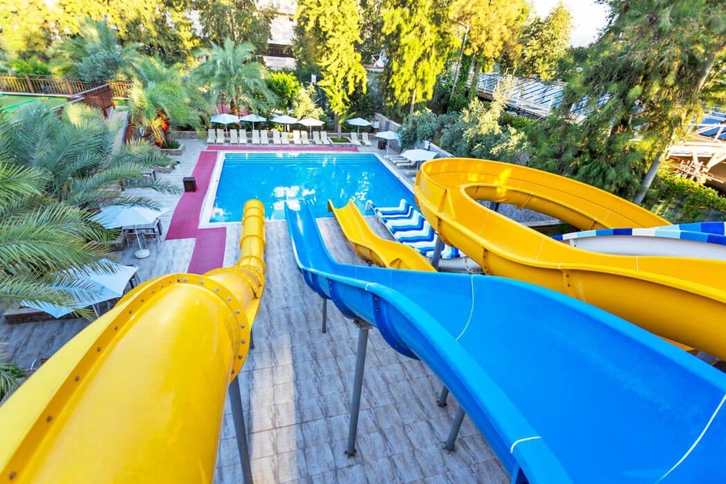 Quattro Family Club Dem Hotel 4