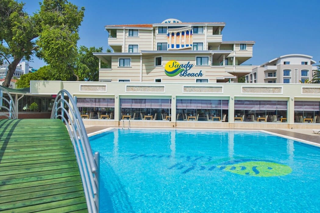 Sandy Beach Hotel 2