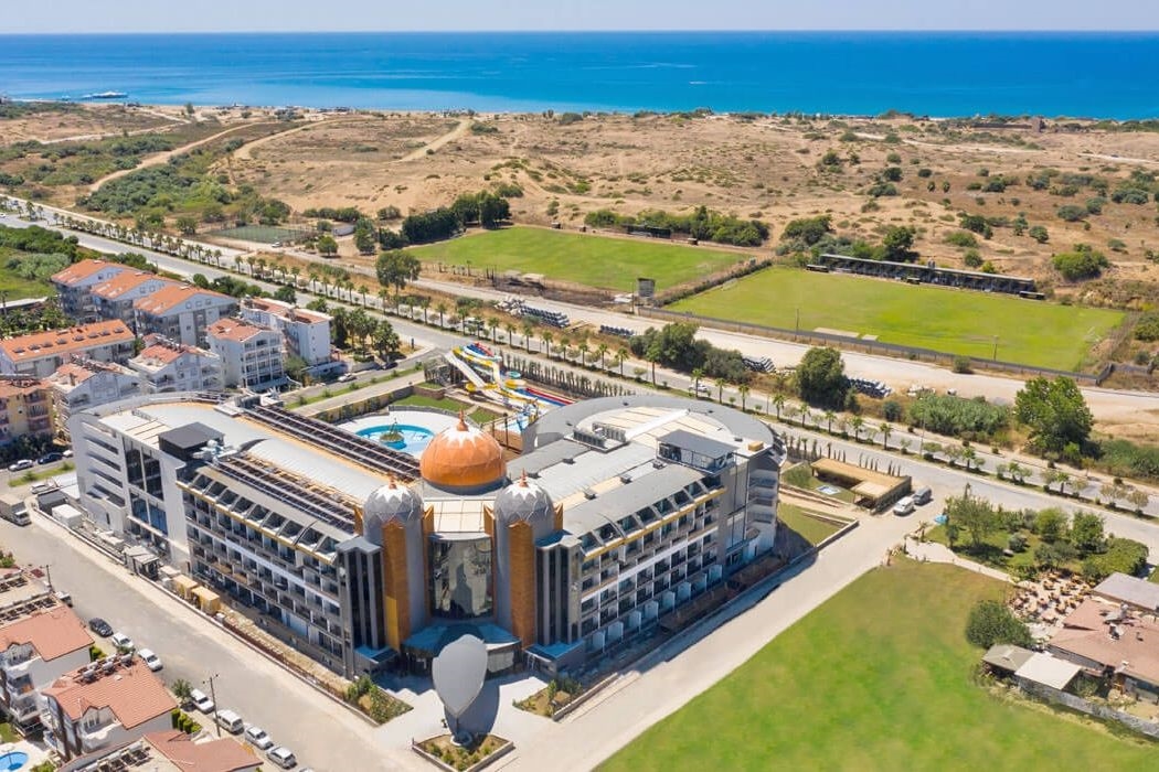 Arnor De Luxe Hotel & Spa 3