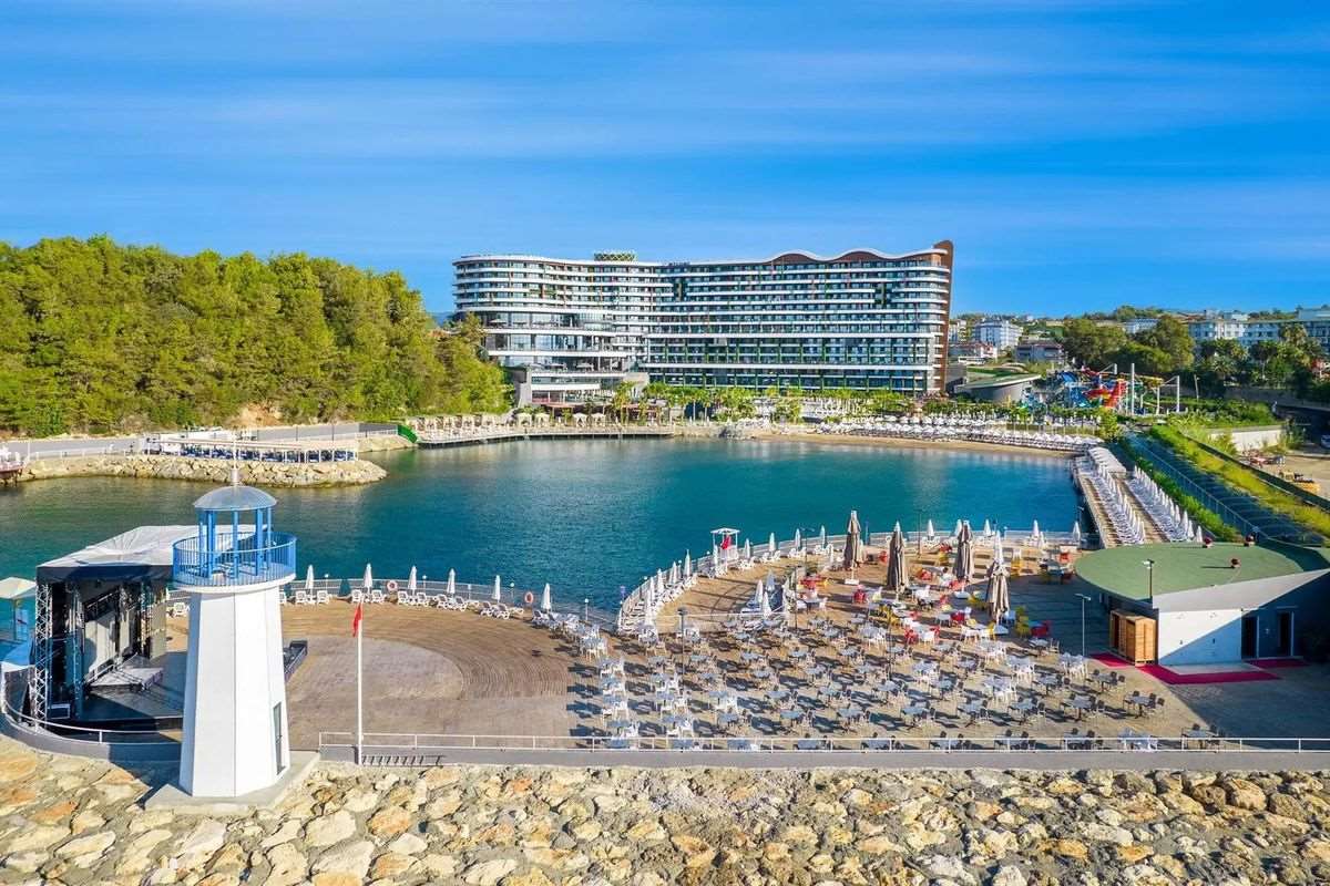 Mylome Luxury Hotel & Resort