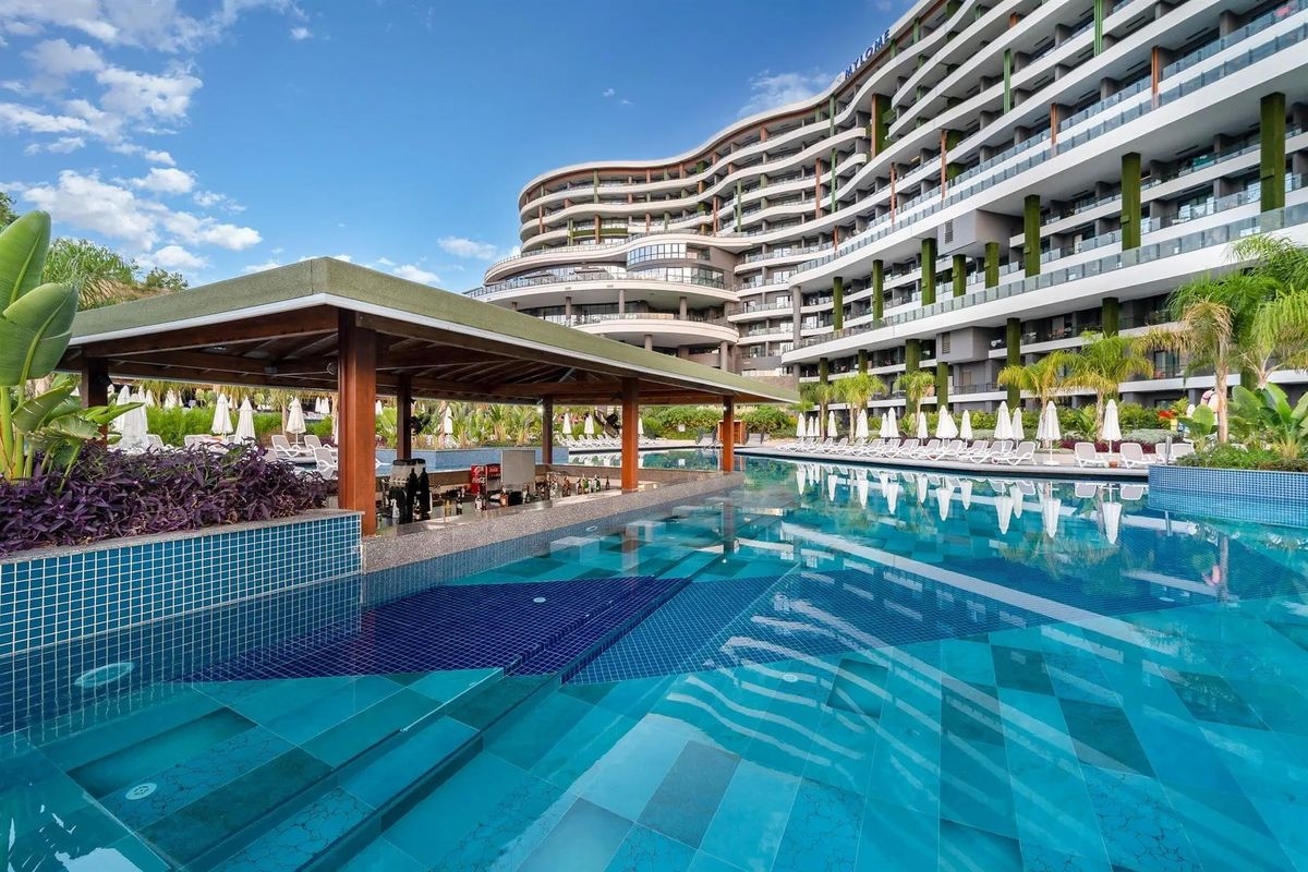 Mylome Luxury Hotel & Resort 4