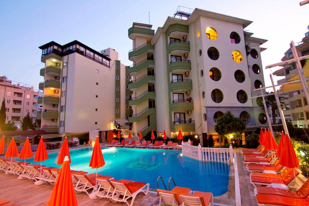 Kaila Krizantem Hotel 2