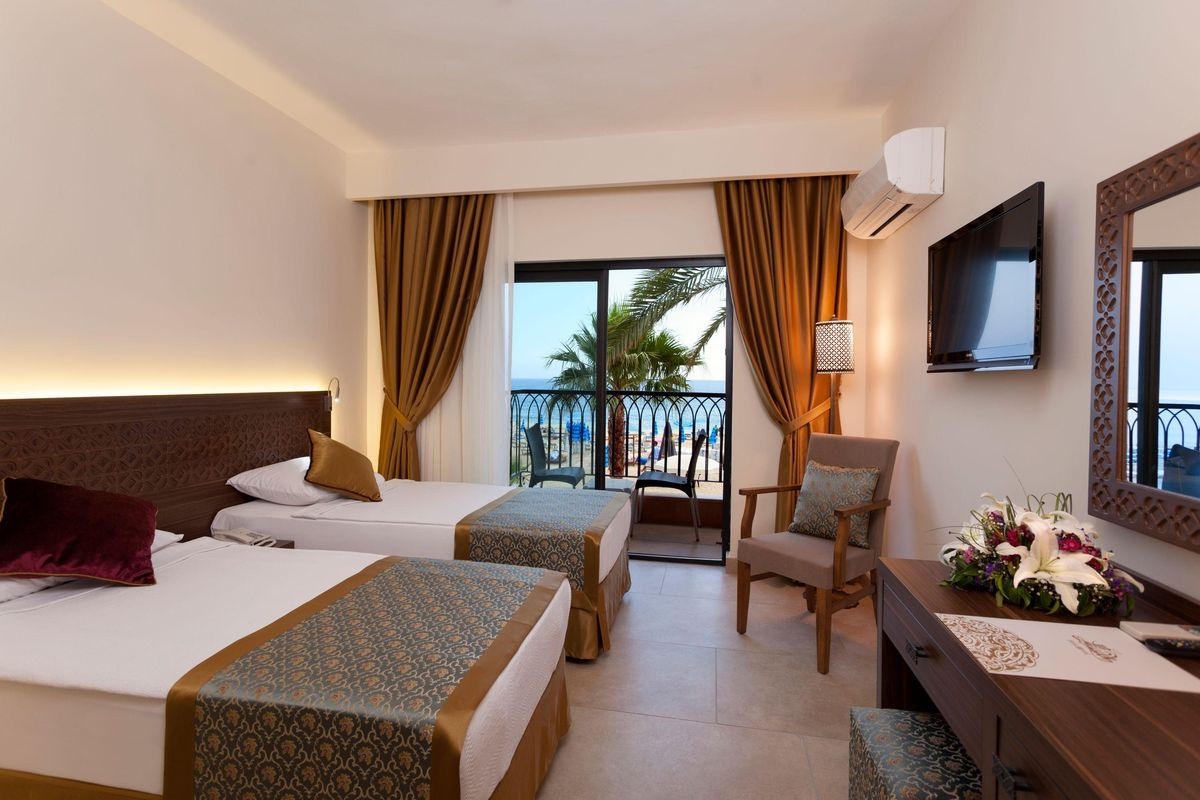 Alaaddin Beach Hotel 4