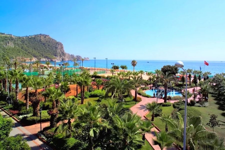 Riviera Hotel & Spa 2