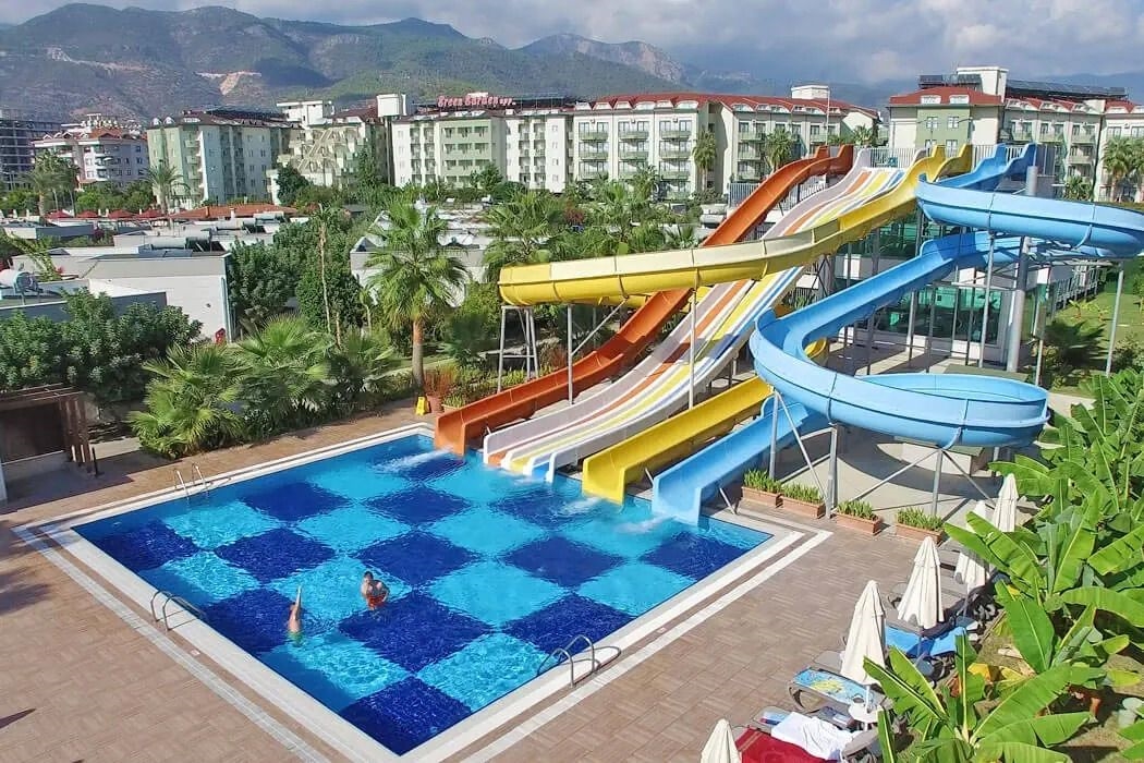 Green Garden Resort & Spa Hotel