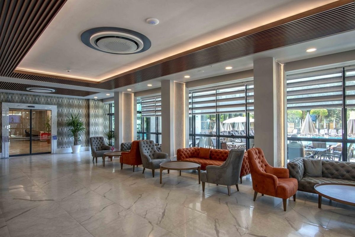 Riviera Zen Hotel 5
