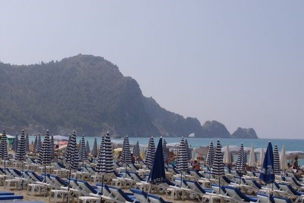 Elysee Beach Hotel 3