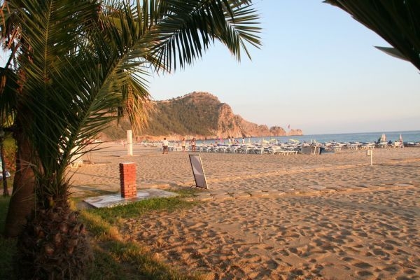 Elysee Beach Hotel 4
