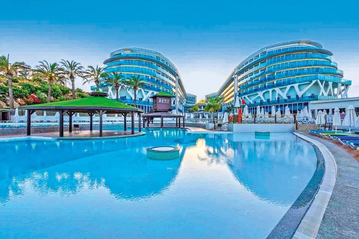 Vikingen Infinity Resort & Spa