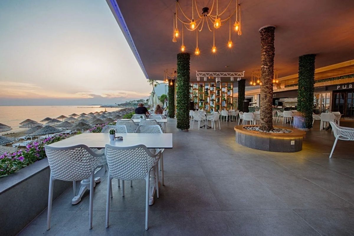 Rubi Hotel 5