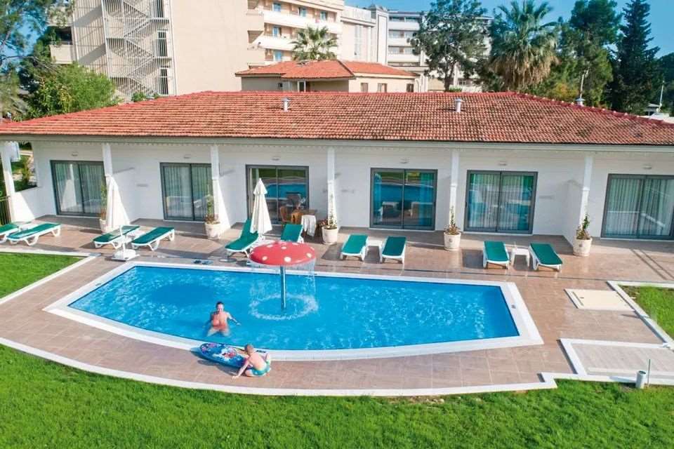 Linda Resort Hotel 5