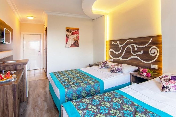 Hotel Kleopatra Blue Hawaii 5