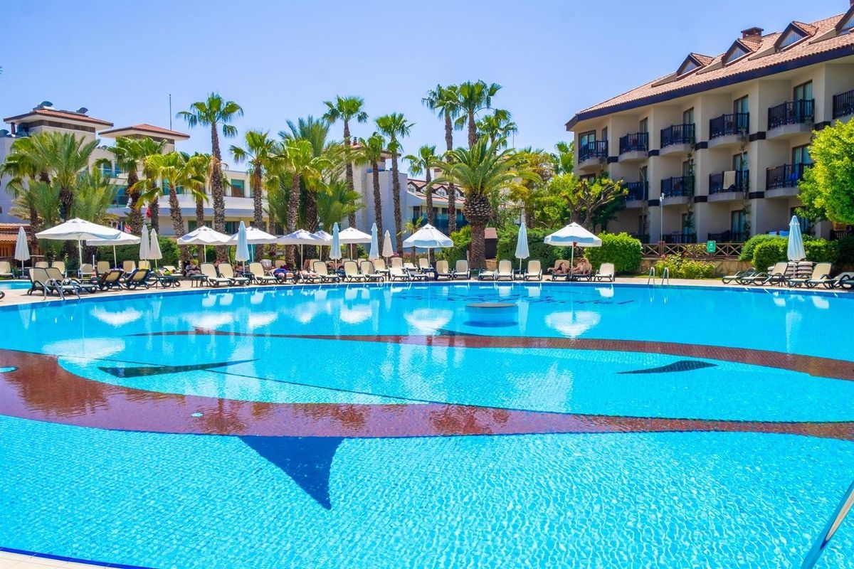 Alba Resort Hotel 4