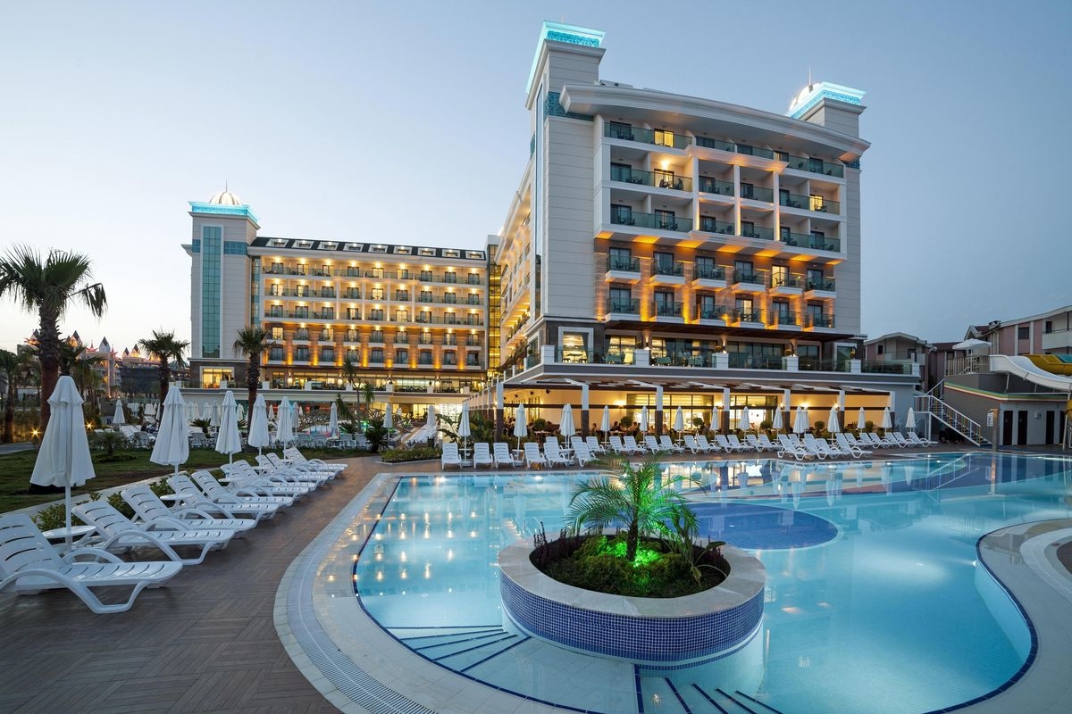 Luna Blanca Resort & Spa 5