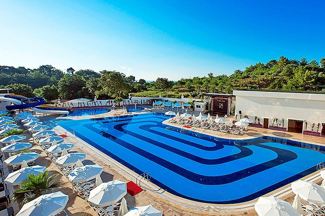 Oz SUI Resort Hotel