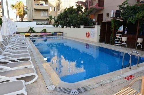 Kandelor Hotel 3