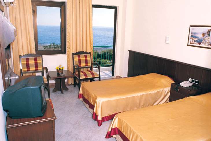 Sun Fire Beach Hotel 4
