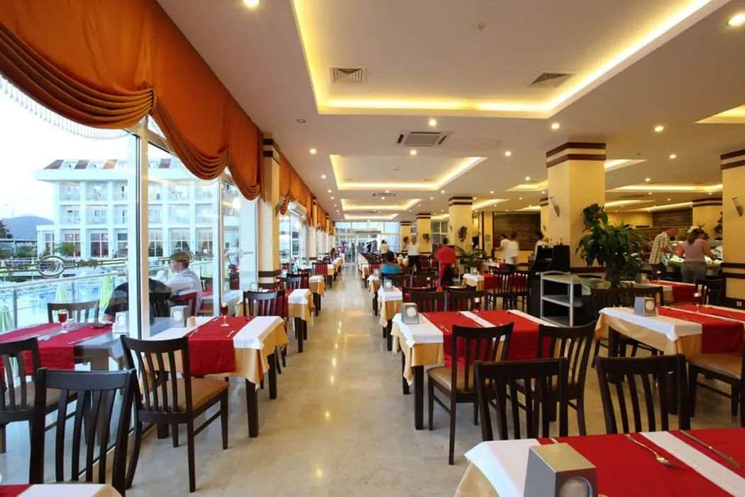 White Lilyum Hotel 4