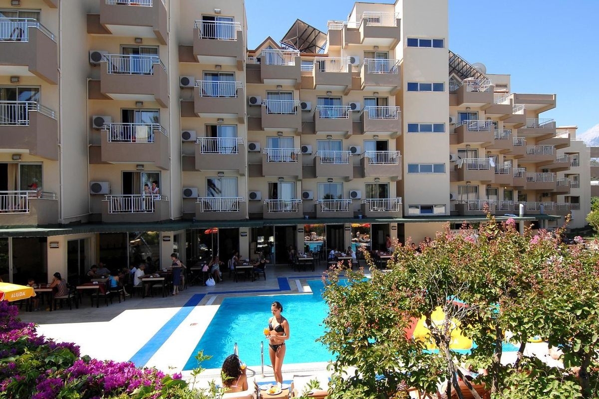 Viking Nona Beach Hotel 5