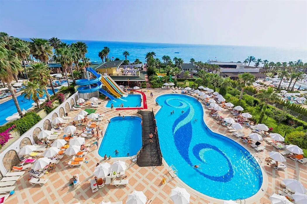 Holiday Garden Resort