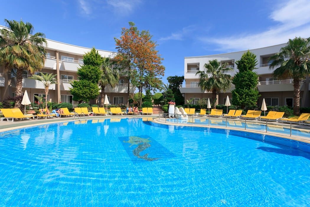 Club Mermaid Village 4
