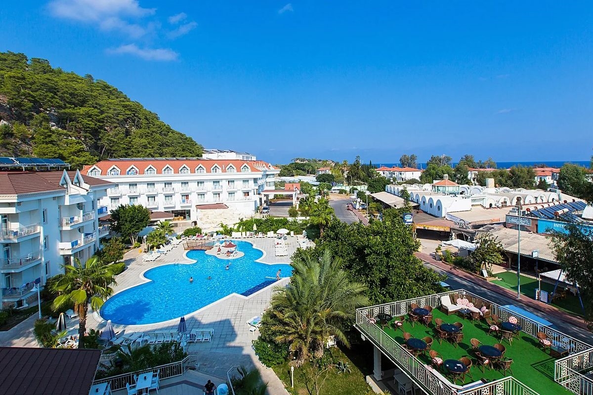 Grand Miramor Hotel