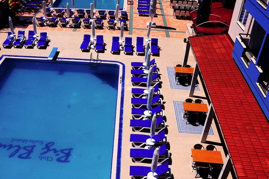 Club Big Blue Suite Hotel 2