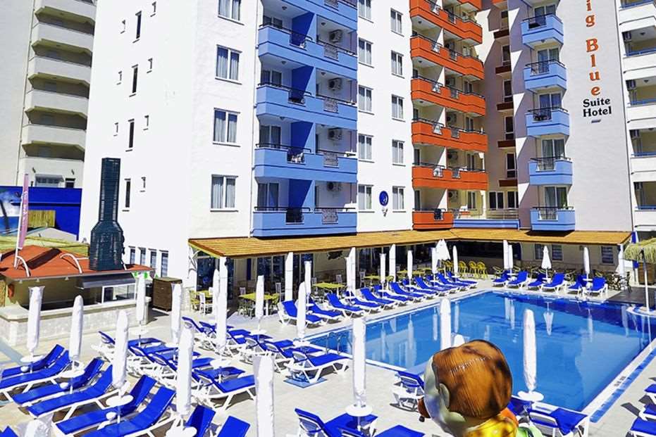 Club Big Blue Suite Hotel 3