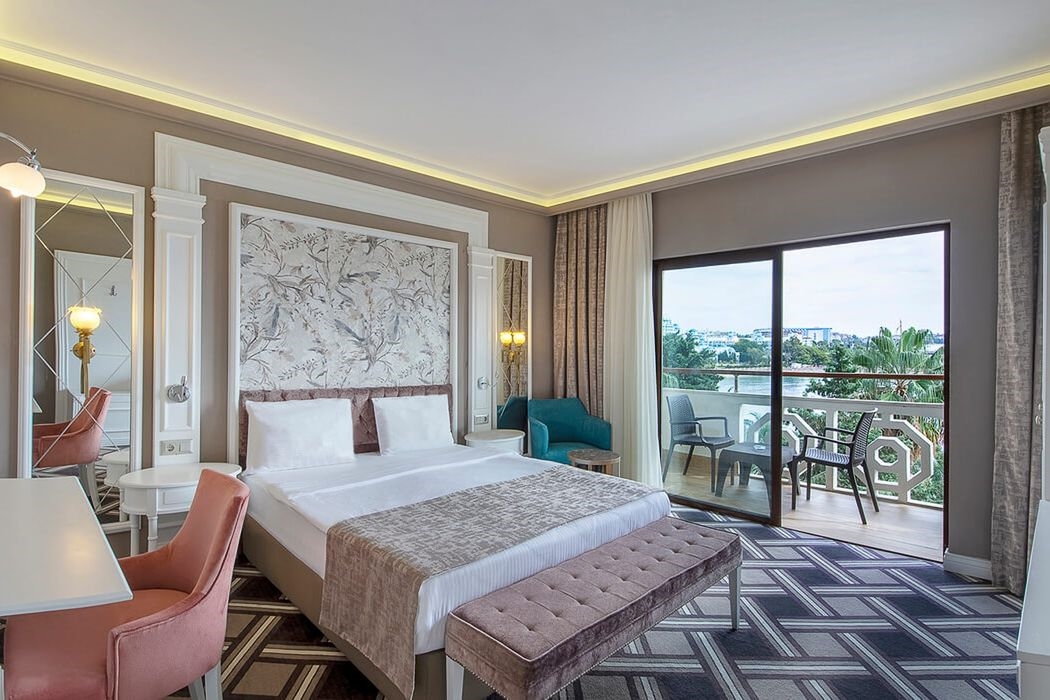 Utopia Resort & Residence 5