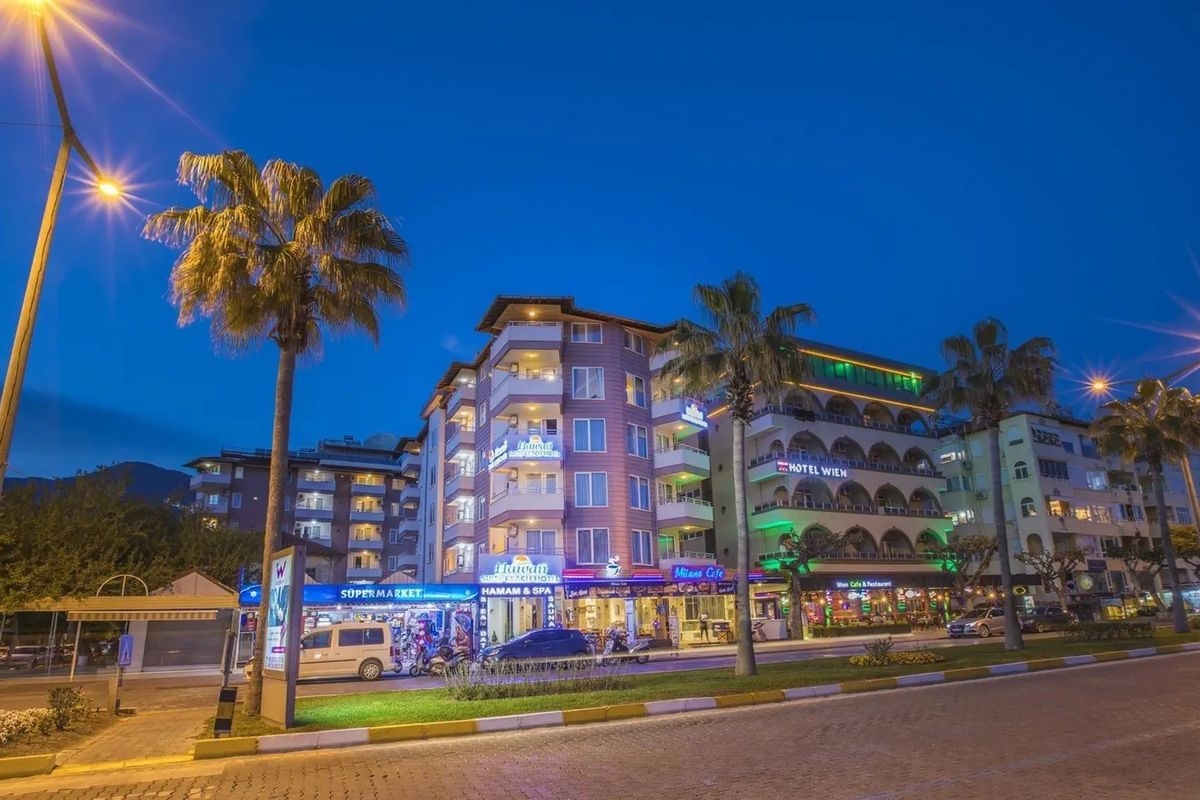 Hawaii Suite Beach Hotel