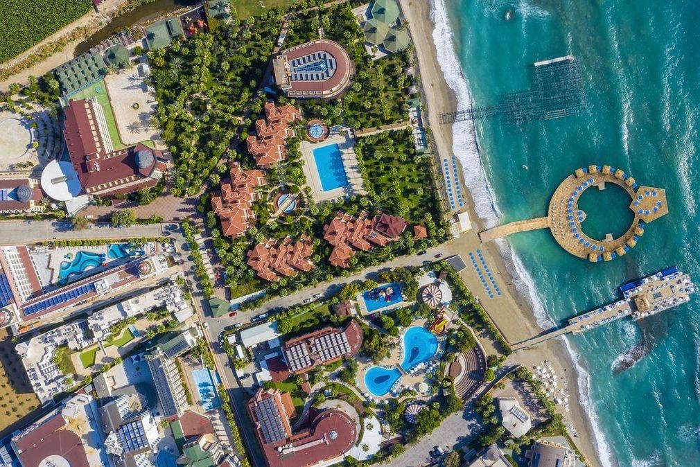 Blue Marlin Deluxe Spa & Resort 2