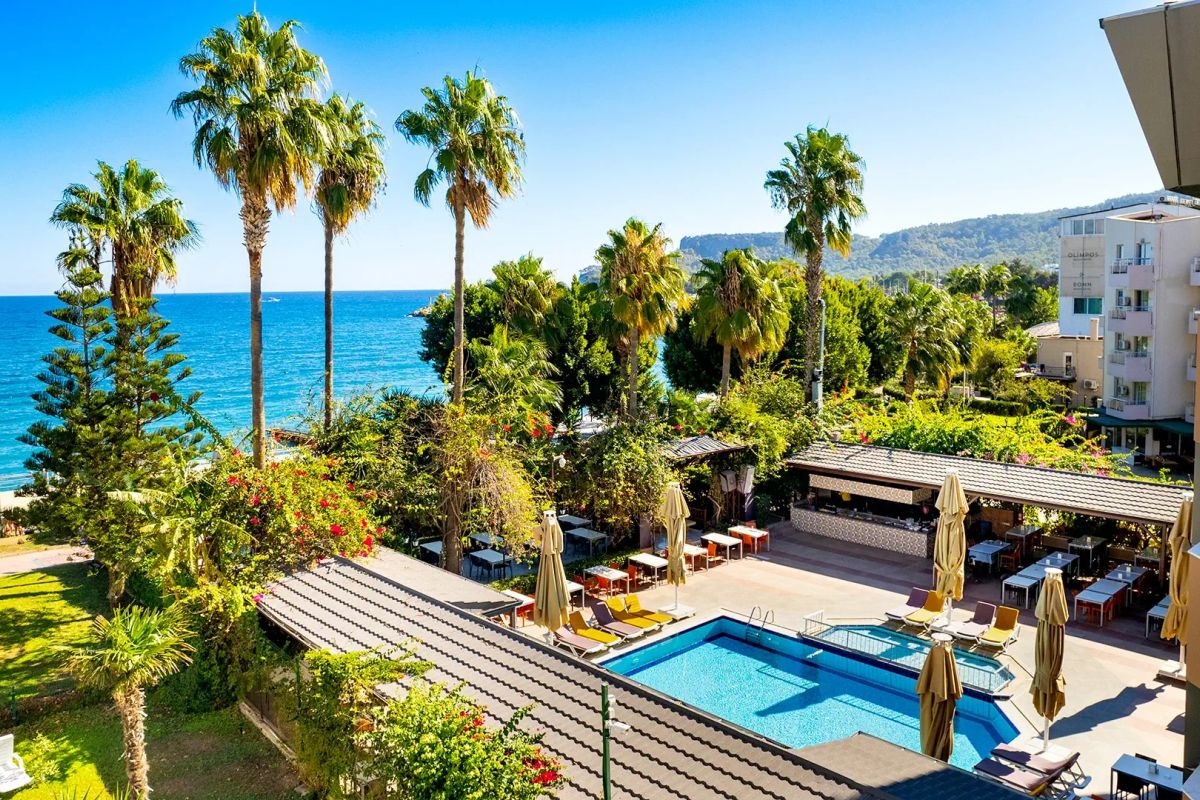 Fame Beach Hotel 2