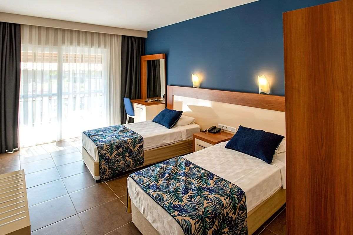 Pokaż wszystkie zdjęcia