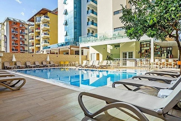 Kleopatra Celine Hotel 4