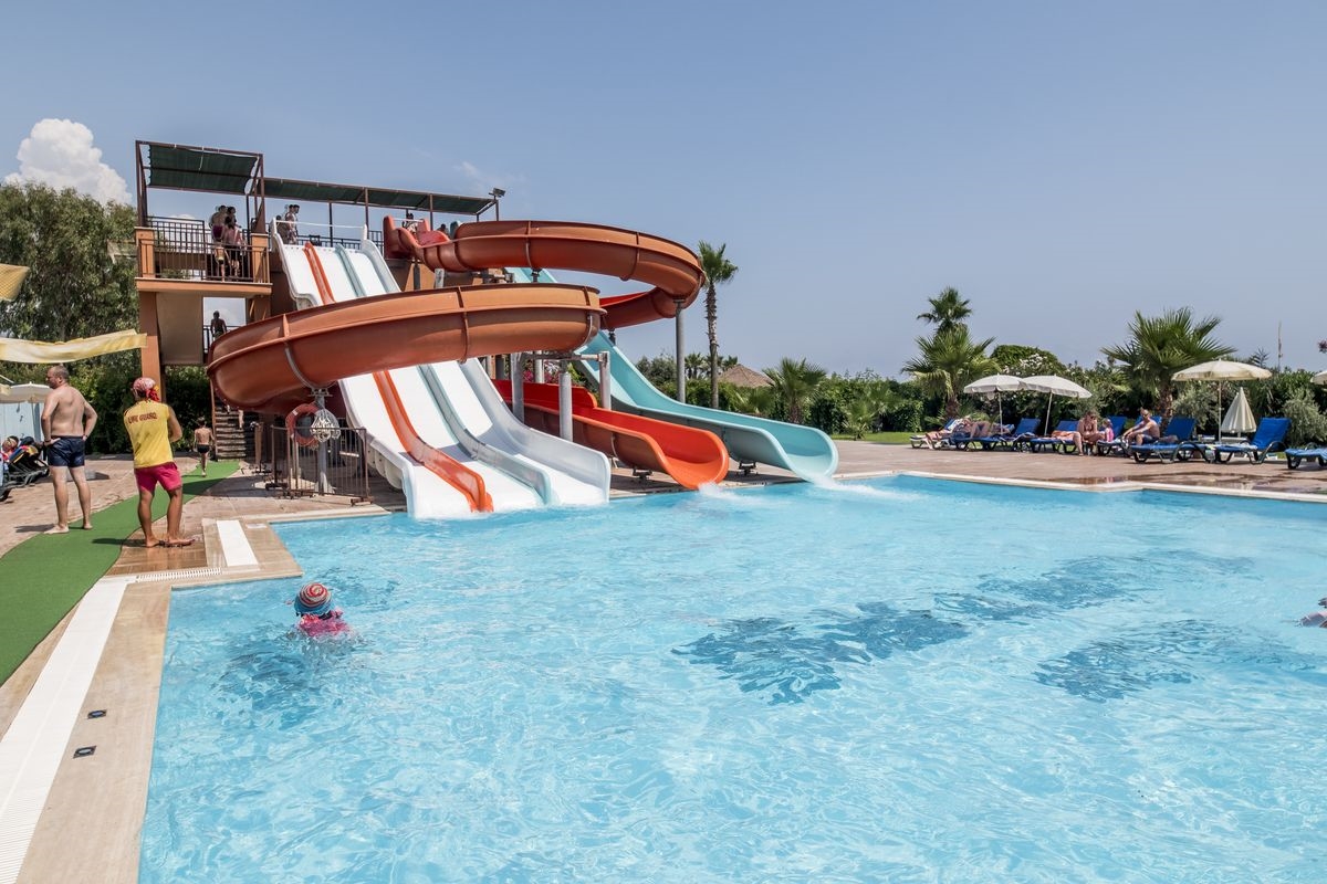 Club Turtas Beach Hotel 3