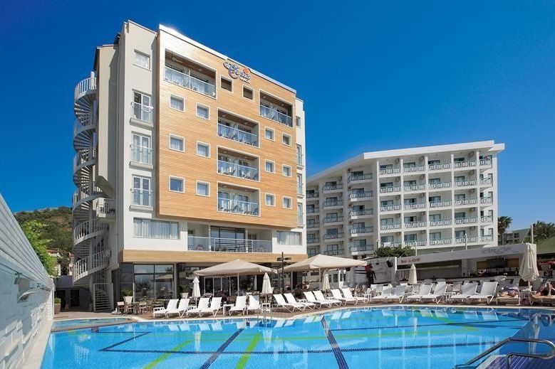 Cettia Beach Resort