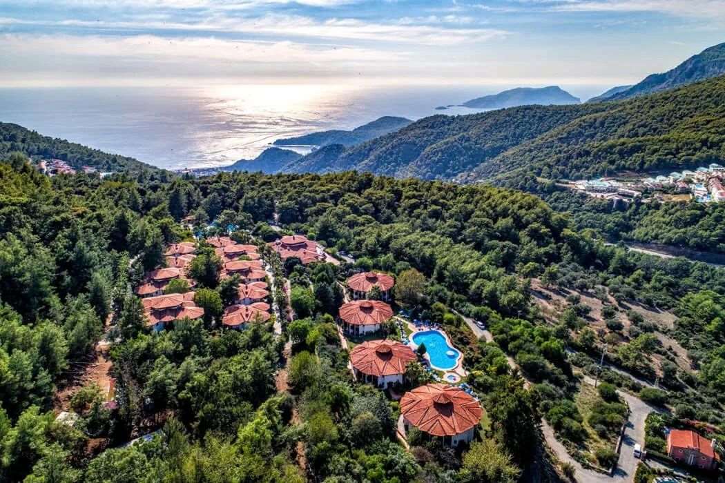 Montana Pine Resort Hotel & Spa 2