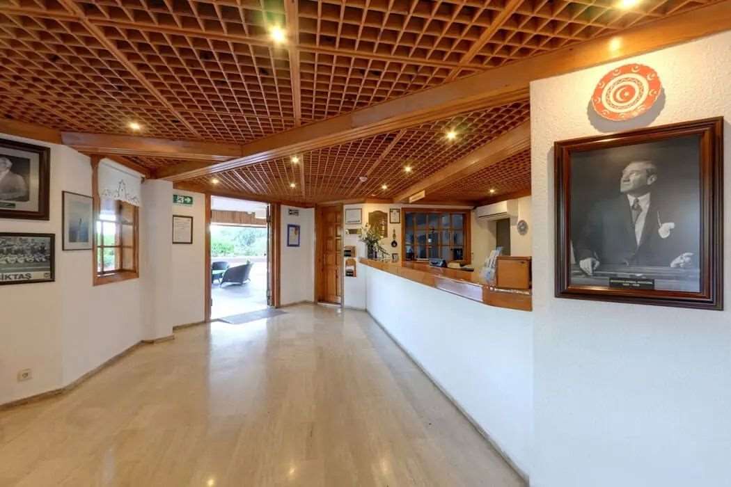 Montana Pine Resort Hotel & Spa 5